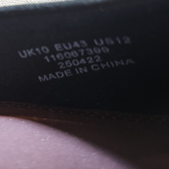 ASOS DESIGN Peaked platform high heeled shoes in black - Picture 6 of 8